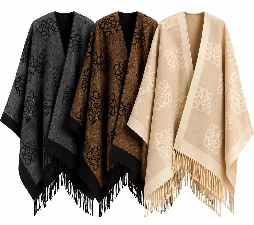 Loewe Ponchos